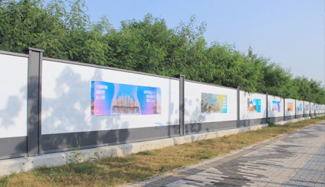 大通建材鋼圍擋、pvc圍擋符合深圳市政府統一標準的圍擋，美觀環保、安全穩固。